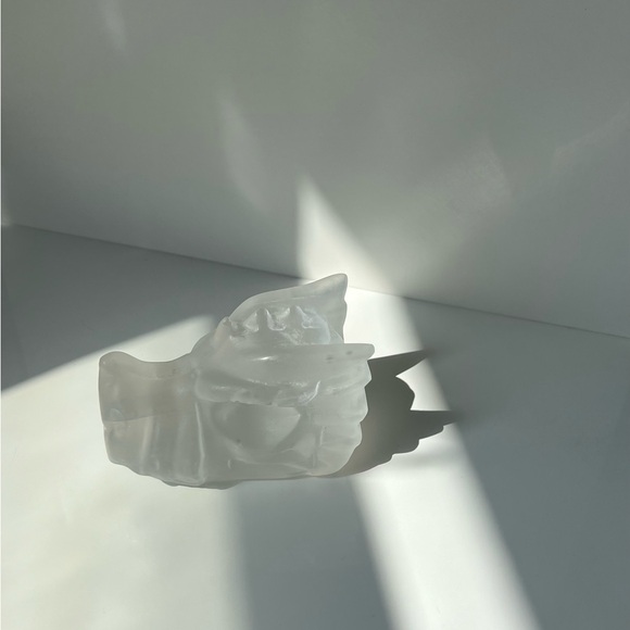 Selenite Dragon Head - Picture 8 of 11